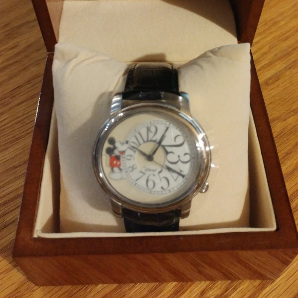 Disney Stockholder Ltd Edition Mickey Mouse Watch